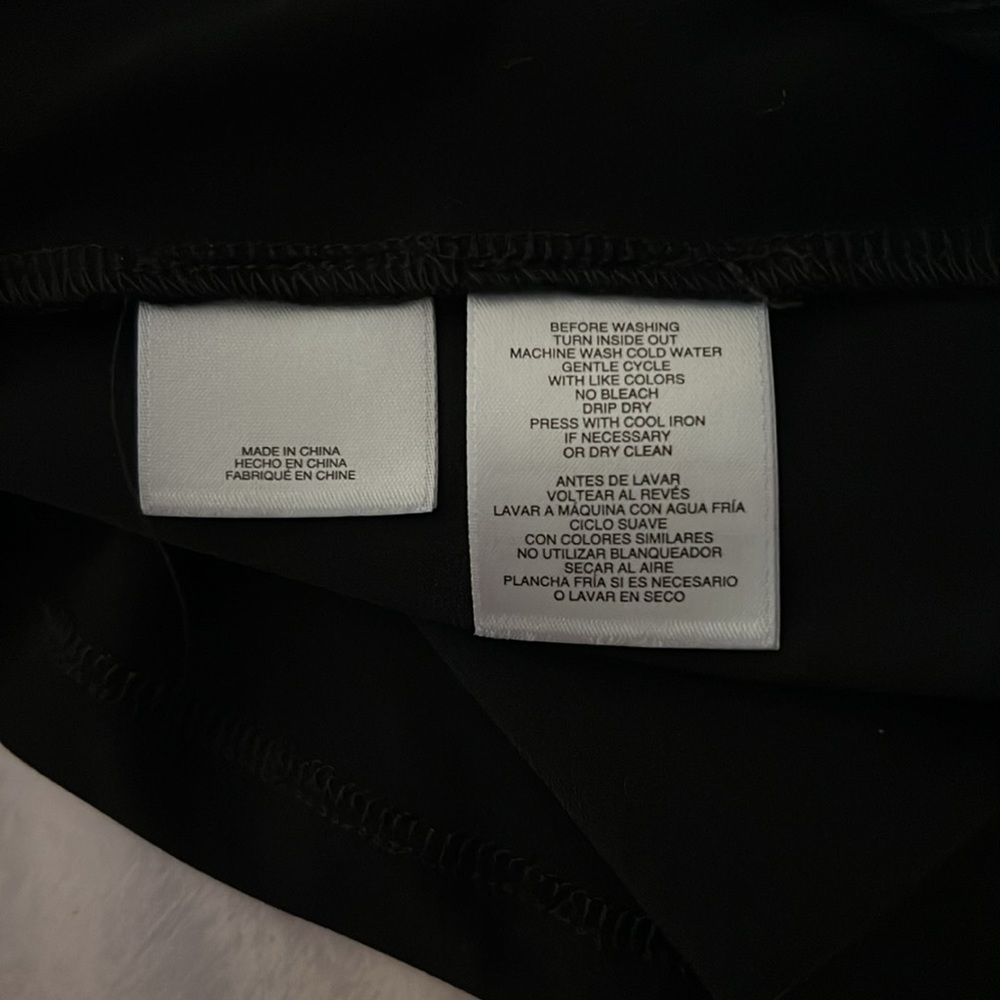 Anne Klein - Picture 7 of 9